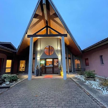 Hotel Edirol Vouvry Exteriér fotografie