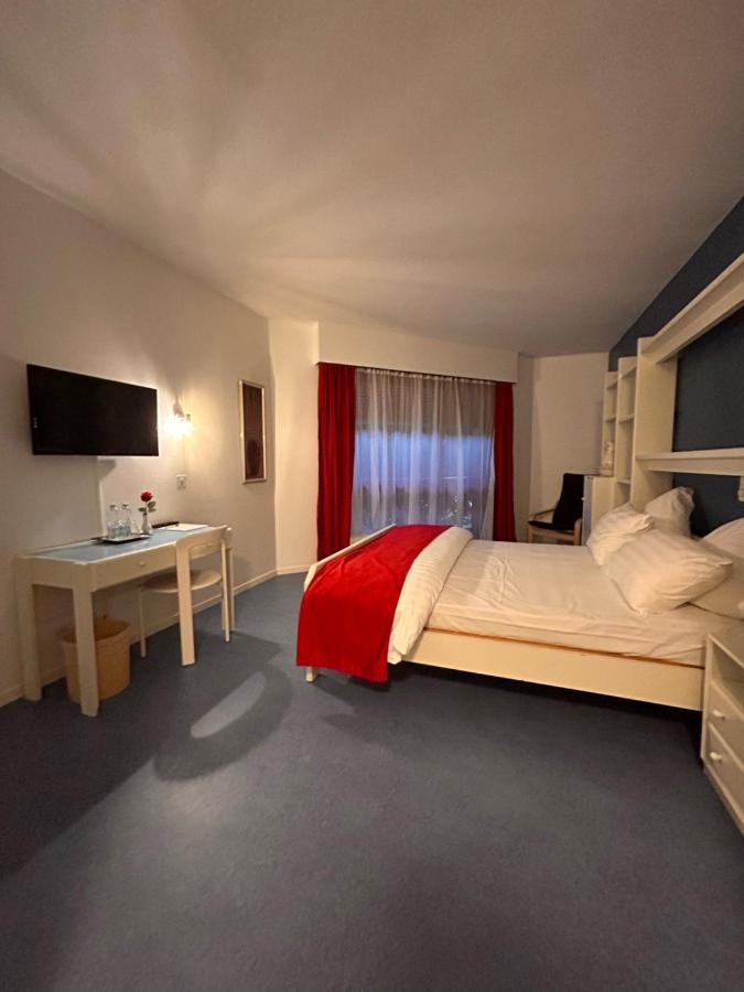 Hotel Edirol Vouvry Exteriér fotografie